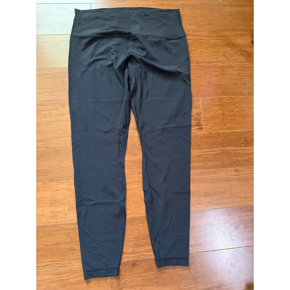 🍒 Lululemon Sz 14 High-Rise Tight Luxtreme Black Leggings EUC